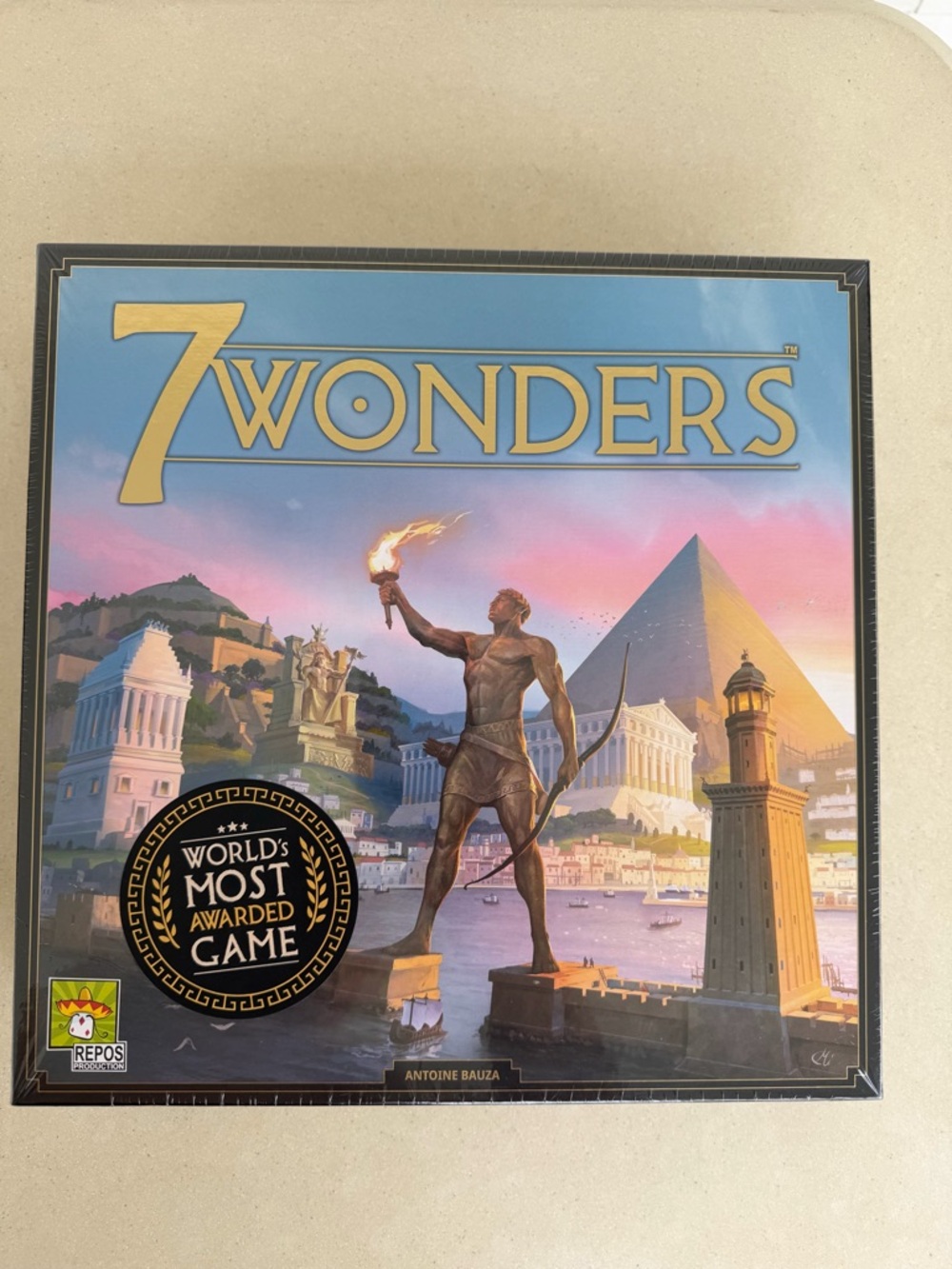 7 Wonders Board Game - Blue Box Edition